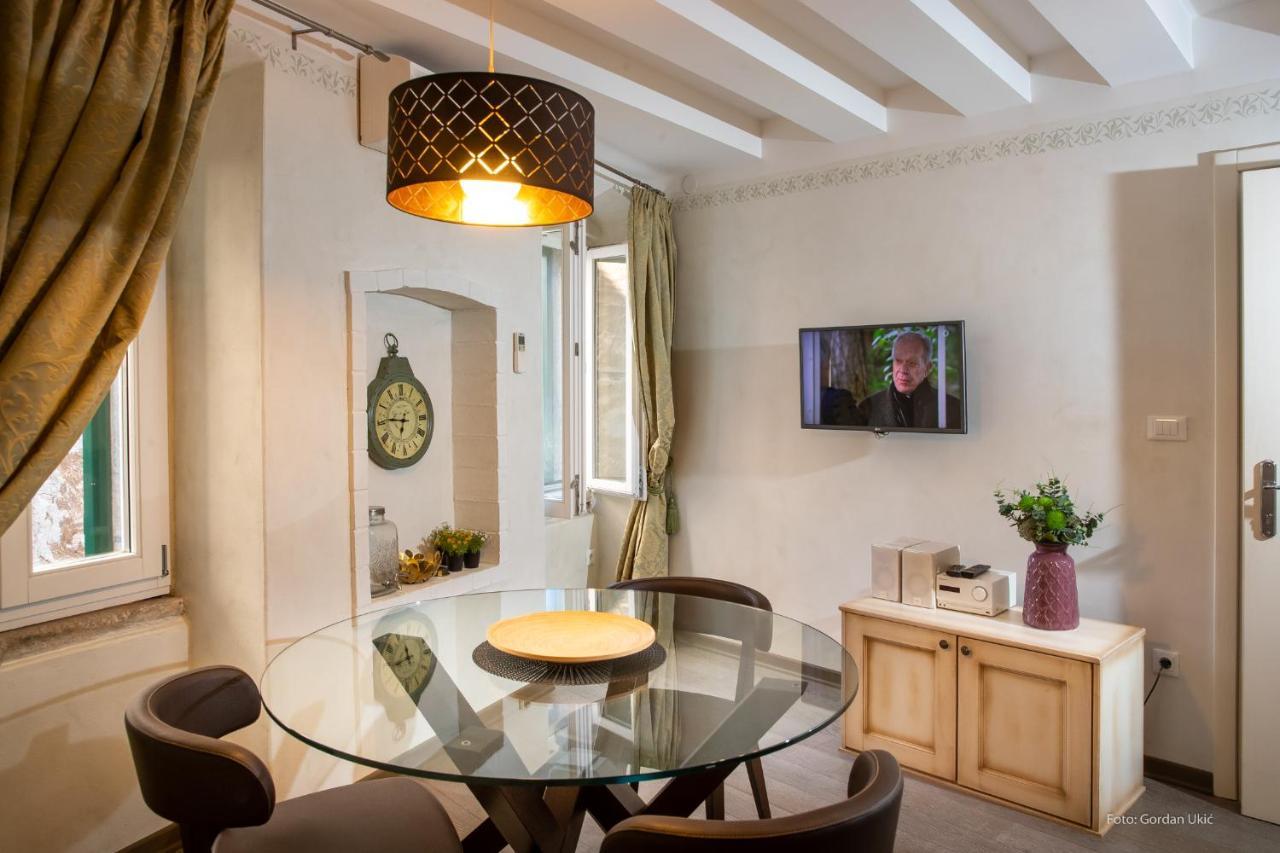Nata Apartment 4 Stars Rovinj Exterior photo